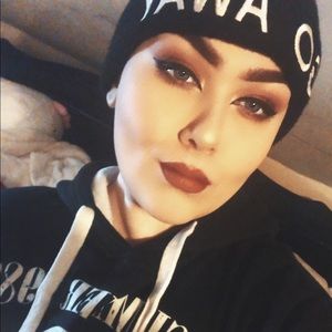 Meet your Posher, Jayy